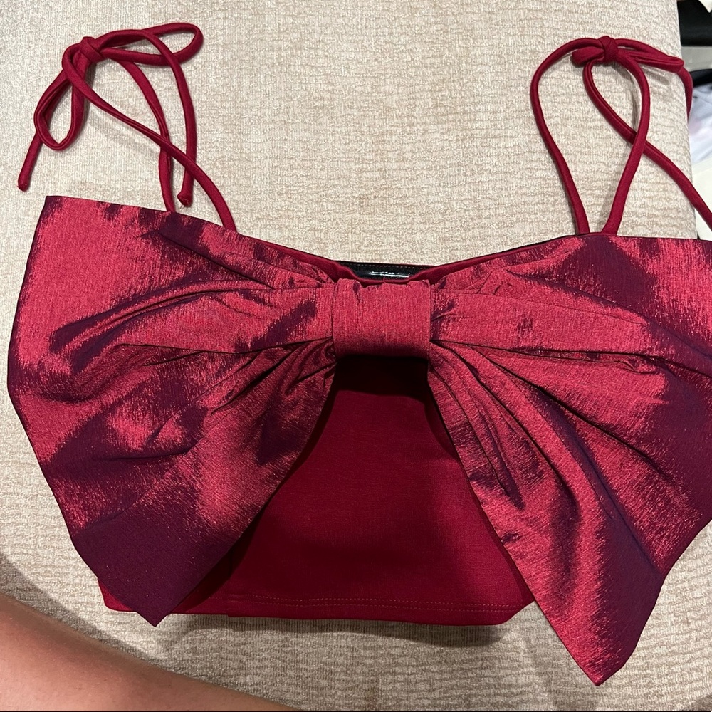 Lovers & friends oversized bow crop top